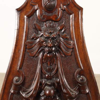 Neo-baroque stool
