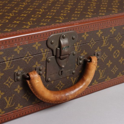 Louis Vuitton Bisten 80 suitcase