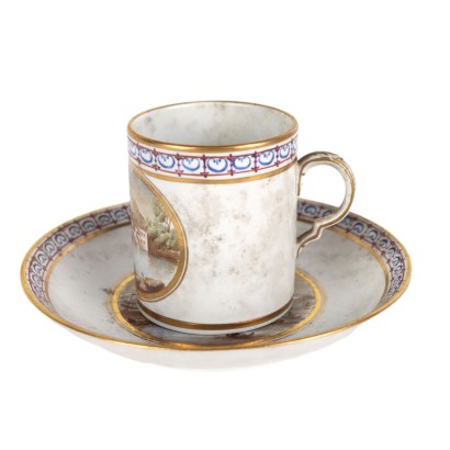 Antiquitäten, Tasse, Tasse Antiquitäten, antike Tasse, antike italienische Tasse, antike Tasse, neoklassizistische Tasse, Tasse aus dem 19. Jahrhundert, Tasse mit Untertasse Ferdinand IV. Neapel, Tasse mit Untertasse in Me Porzellan