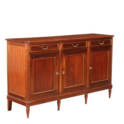 Sideboard im neoklassizistischen Stil