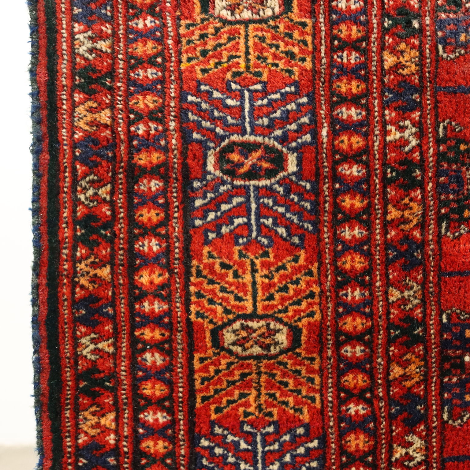 Ancient Bukhara Carpet Turkmenistan Wool Thin Knot Handmade