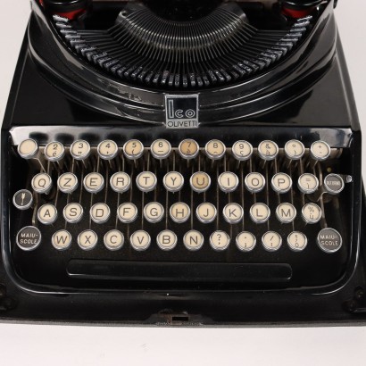 Ico Olivetti Typewriter