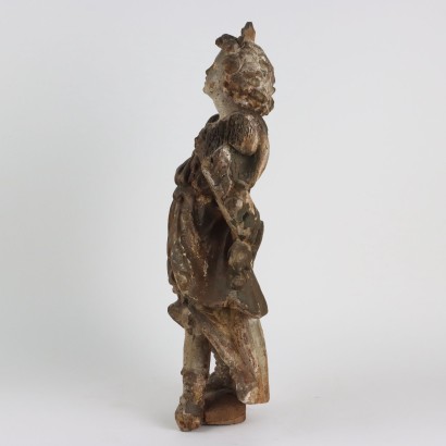 Statue en bois