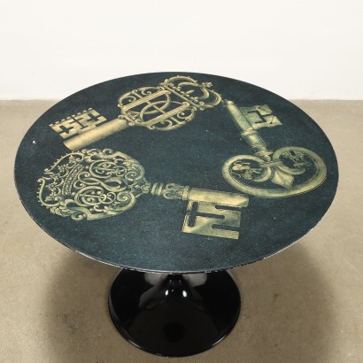 Table with 80s Decorated Top