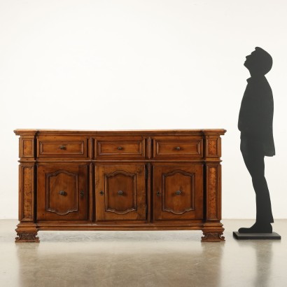 Credenza Costruita con Parti Antiche