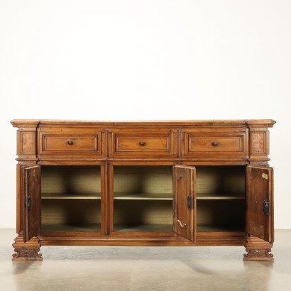 Credenza Costruita con Parti Antiche