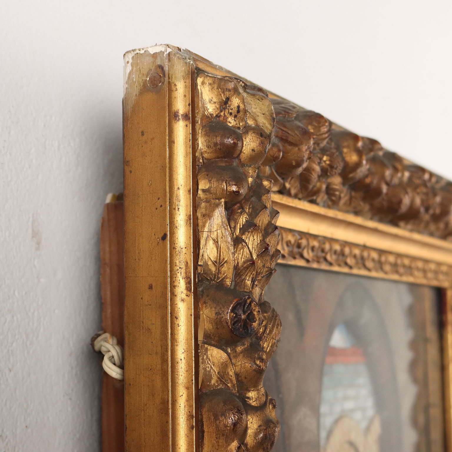 Cornice dorata in legno scolpito stile antico quadro specchio XX