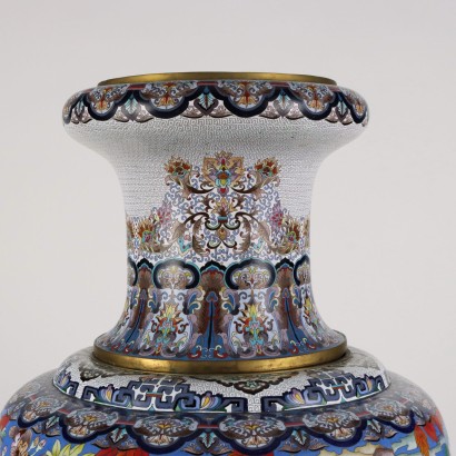 Grand Vase Cloisonné