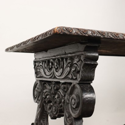 Baroque table