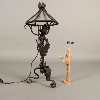 Tischlampe im Neorenaissance-Stil