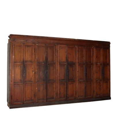 Armoire en sapin