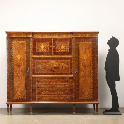 Credenza Intarsiata in Stile Neoclassico