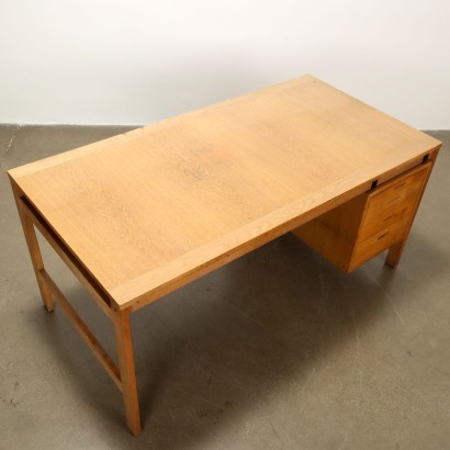 Danish Desk 60s