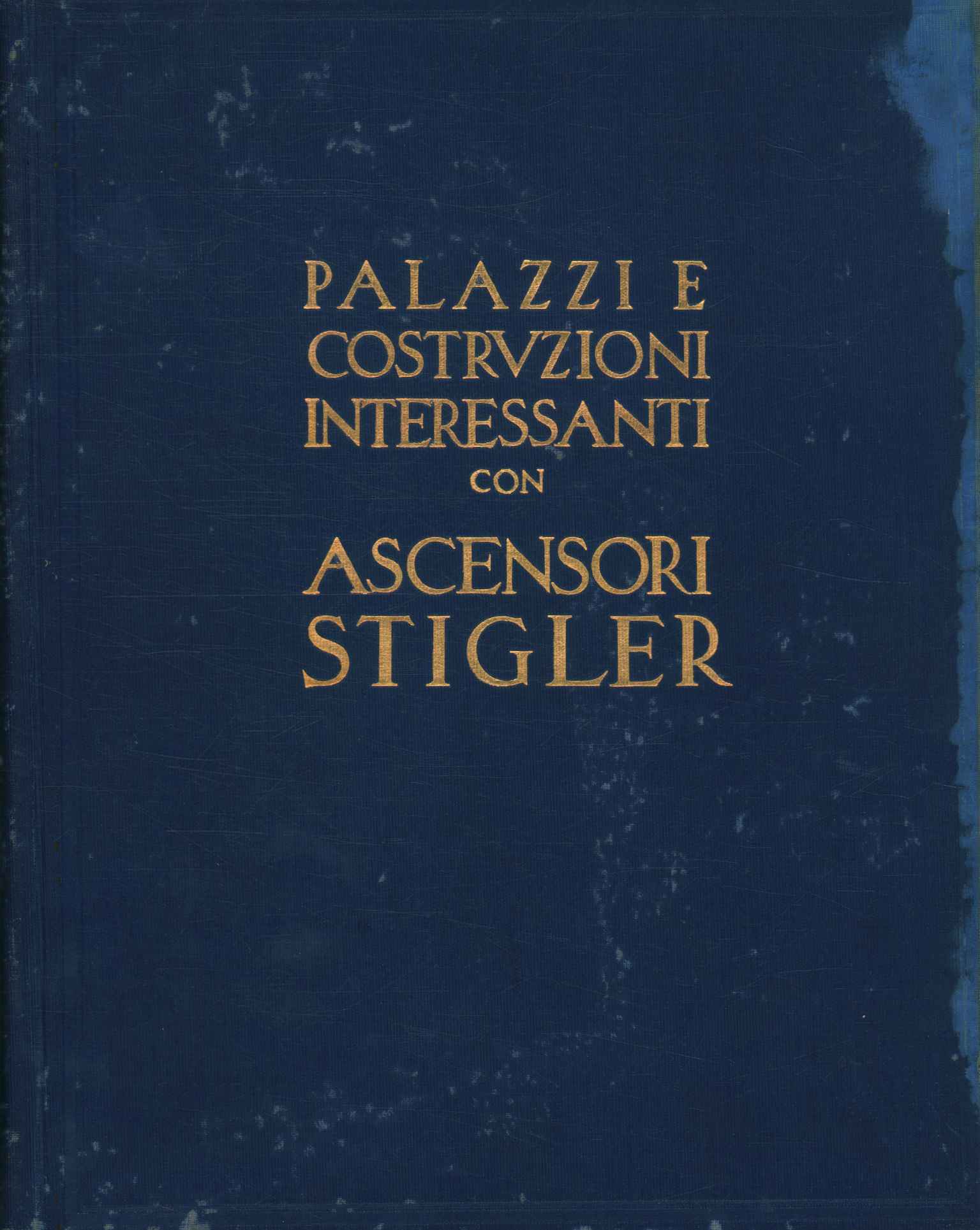 Palazzi e Costruzioni Interessanti con A