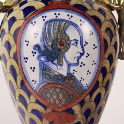 Coppia di Vasi in Maiolica a Lustro