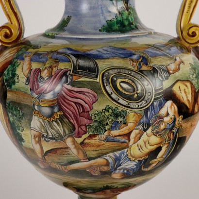 Vaso in Maiolica Dipinto a Mano