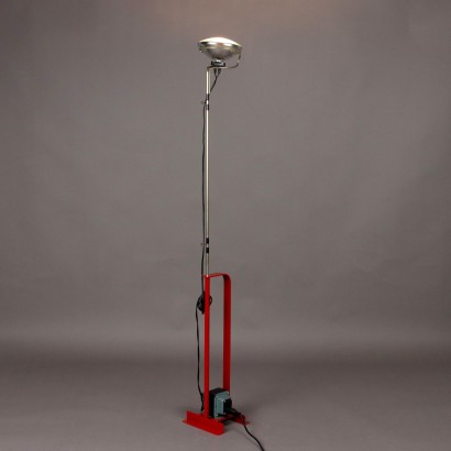 Lampe 'Toio' par Achi,Achille et Pier Giacomo Castiglioni,Achille et Pier Giacomo Castiglioni,Achille et Pier Giacomo Castiglioni,Achille et Pier Giacomo Castiglioni,Achille et Pier Giacomo Castiglioni,Achille et Pier Giacomo Castiglioni