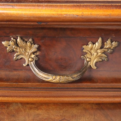 MEUBLES DE CHAMBRE AVEC MIROIR, Buffet de style baroque