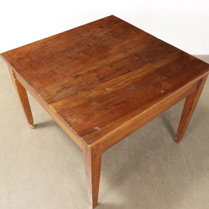 Table, Table Directoire en Noyer