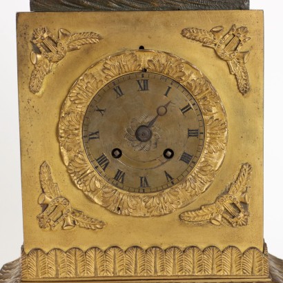 Orologio da Appoggio in Bronzo Dorato