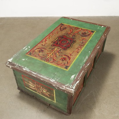 Trunk, Small Chest