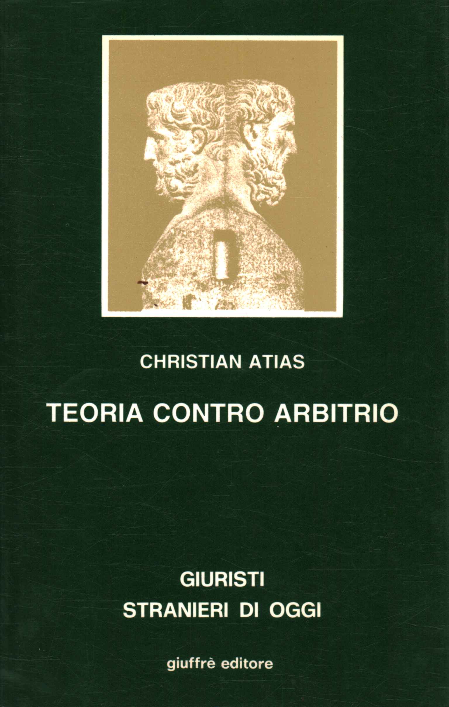 Teoría versus arbitrariedad