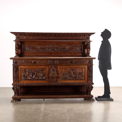 Sideboard, Sideboard im Neobarockstil