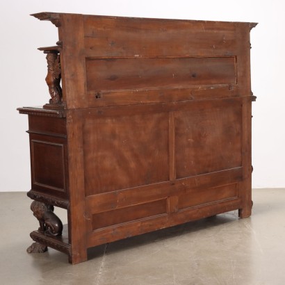 Sideboard, Sideboard im Neobarockstil