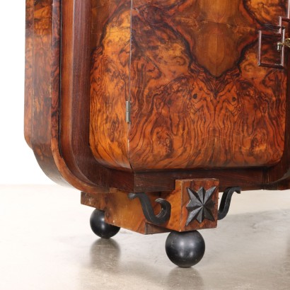 Chest of Drawers,Art Deco Chest of Drawers in Walnut