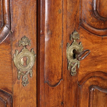 Wardrobe, Oak wood wardrobe