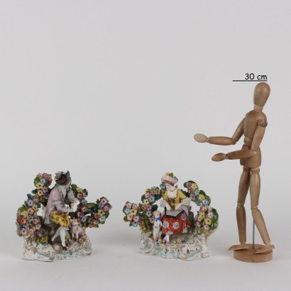 Par de figuras de porcelana, par de figuras de porcelana fabricadas