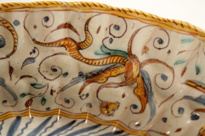 Particolare Crespina in maiolica XVII sec