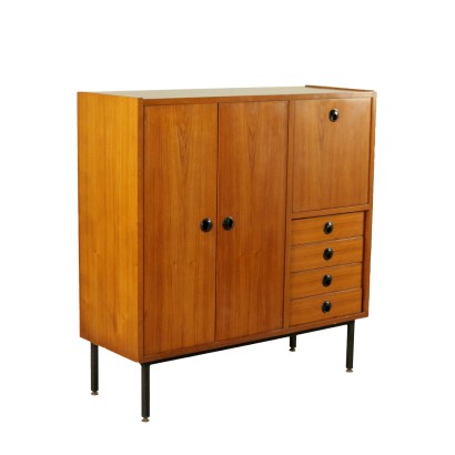 di mano in mano, credenza anni 60, anni 60, credenza con ante battenti, credenza anta a ribalta, credenza in teak, credenza vintage, credenza di design, credenza di modernariato, vintage italiano, modernariato italiano, design italiano, mobile anni 60, maniglie in ottone