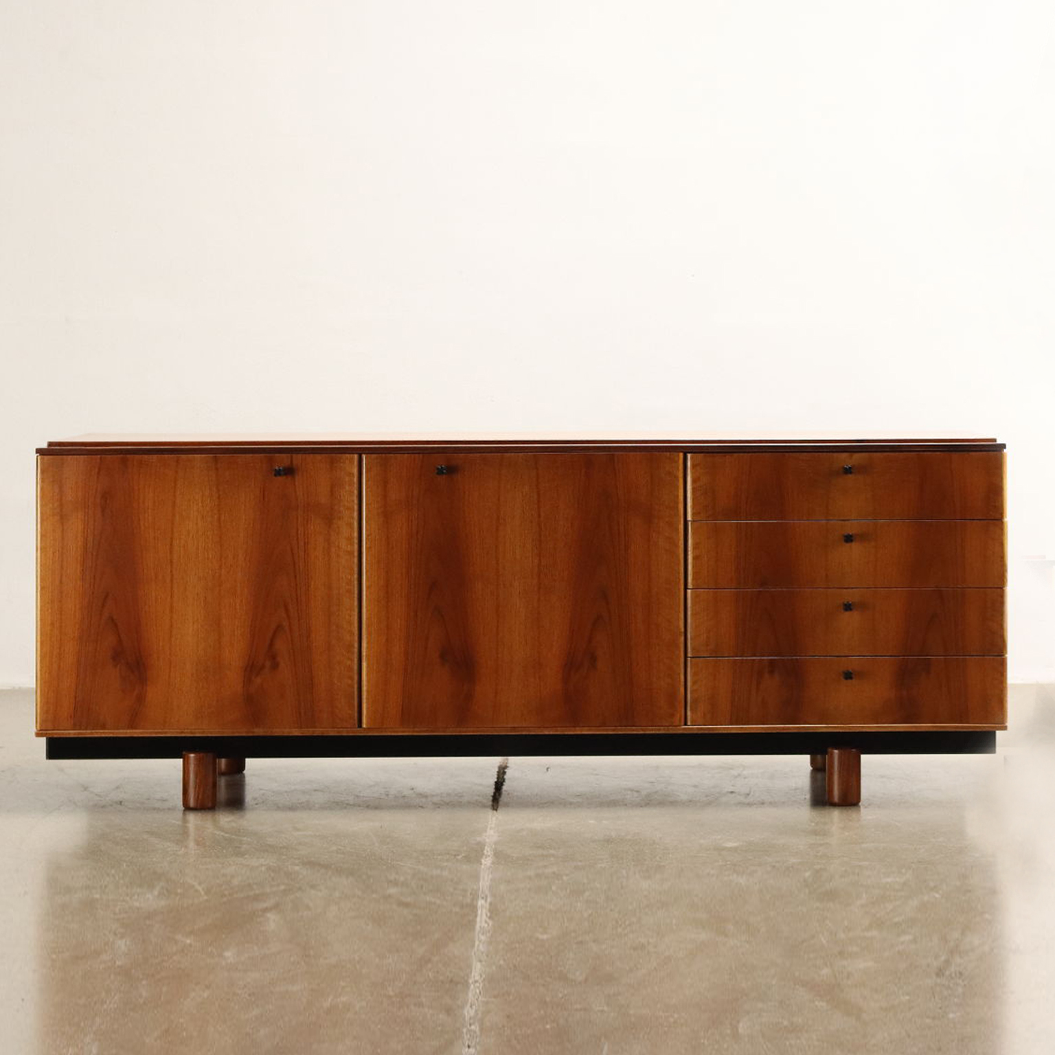 Credenza 809 Gianfranco Frattini per Bernini