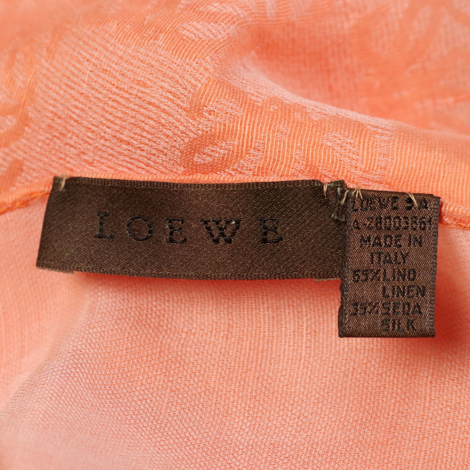 Loewe Second Hand Schal aus Seide und Leinen Spanien