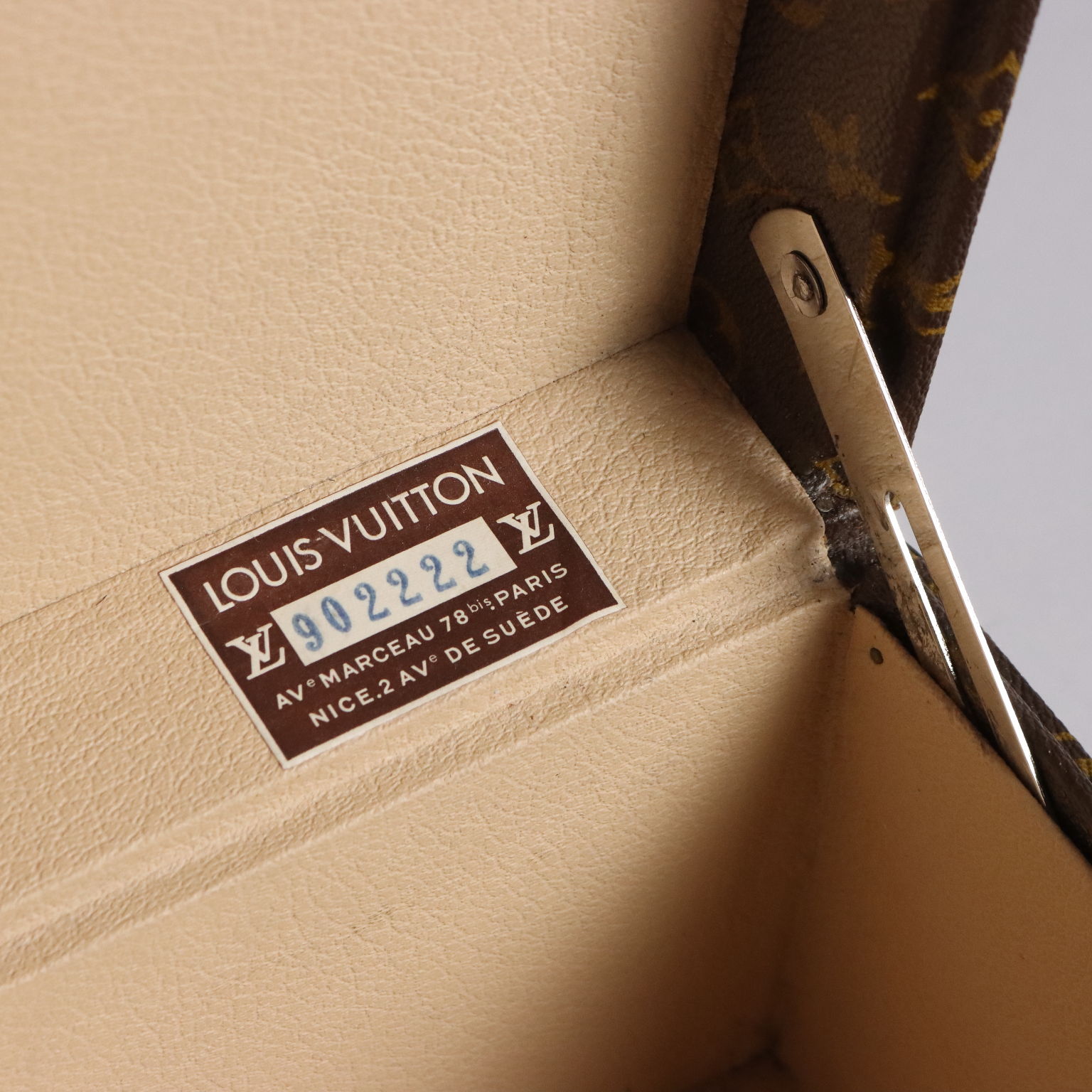 Valise Vintage Louis Vuitton Bisten 60 Toile Monogram France Années 70