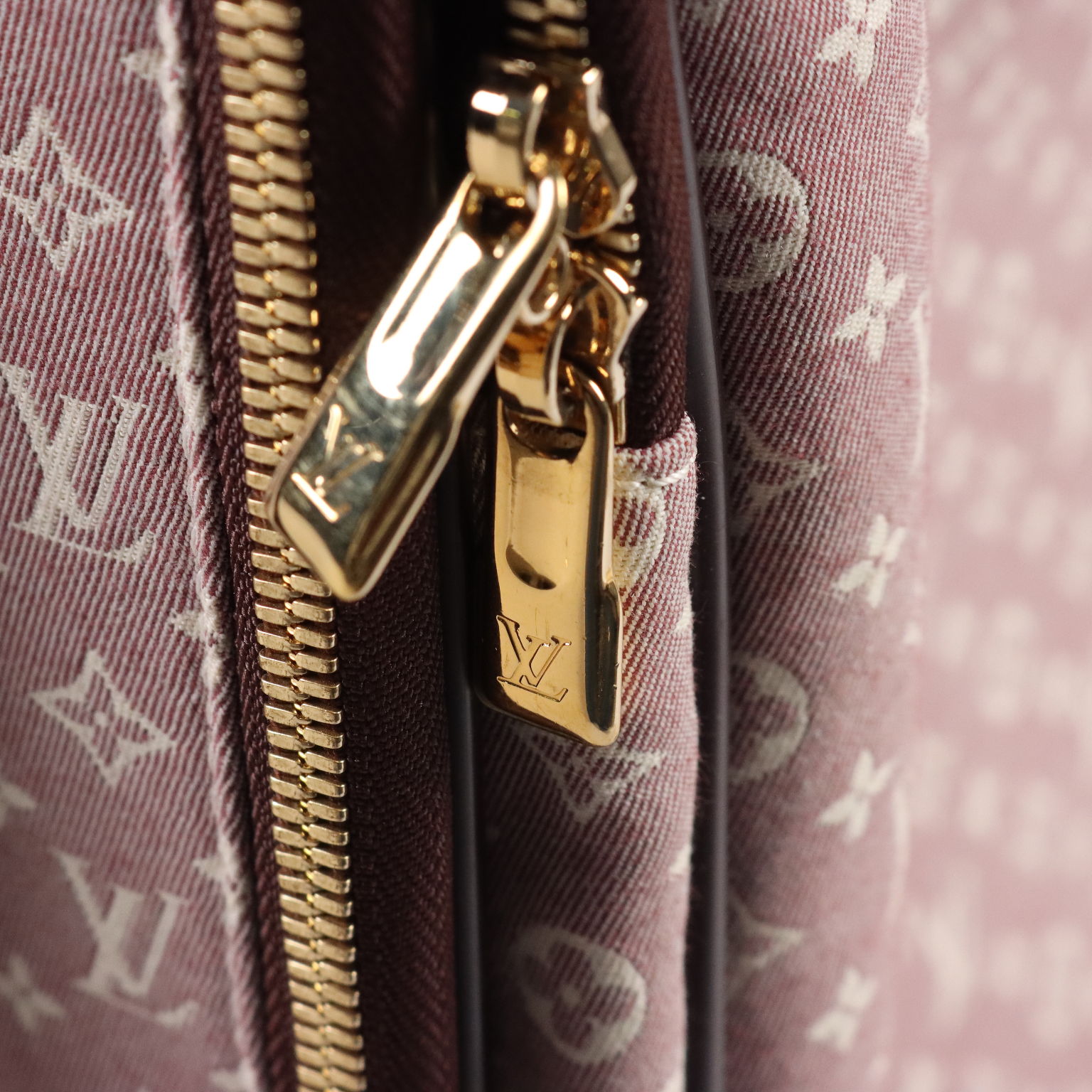 Trolley Louis Vuitton Monogram Idylle Pegase 55 Tissu Rose