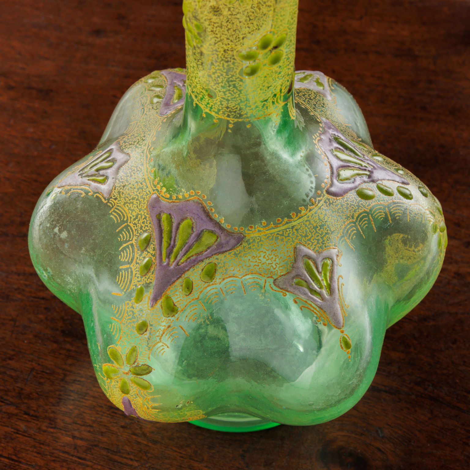 Antiker Gallé Vase aus Emailliertem Glas Blumendekorationen '800