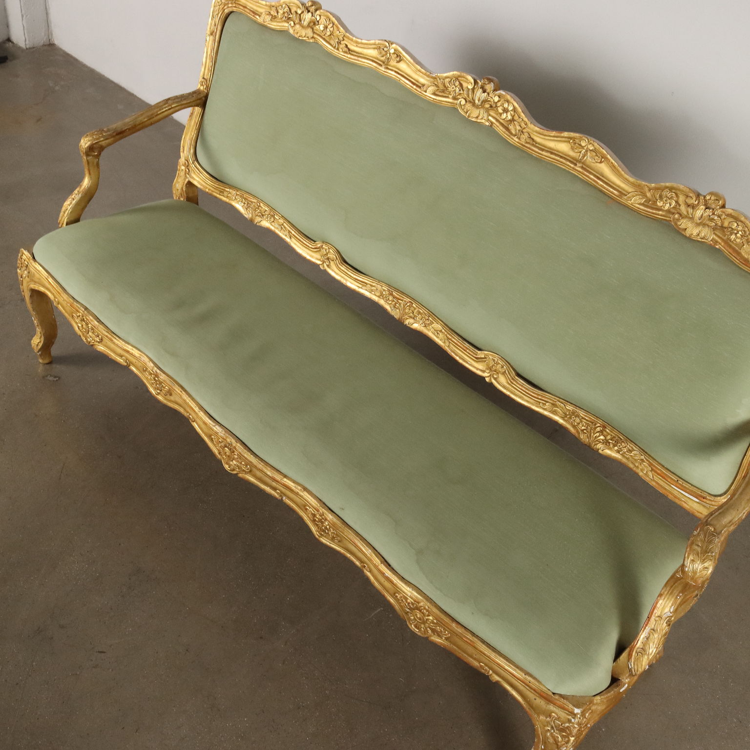 Antique Baroque Style Sofa Italy Late XIX Century