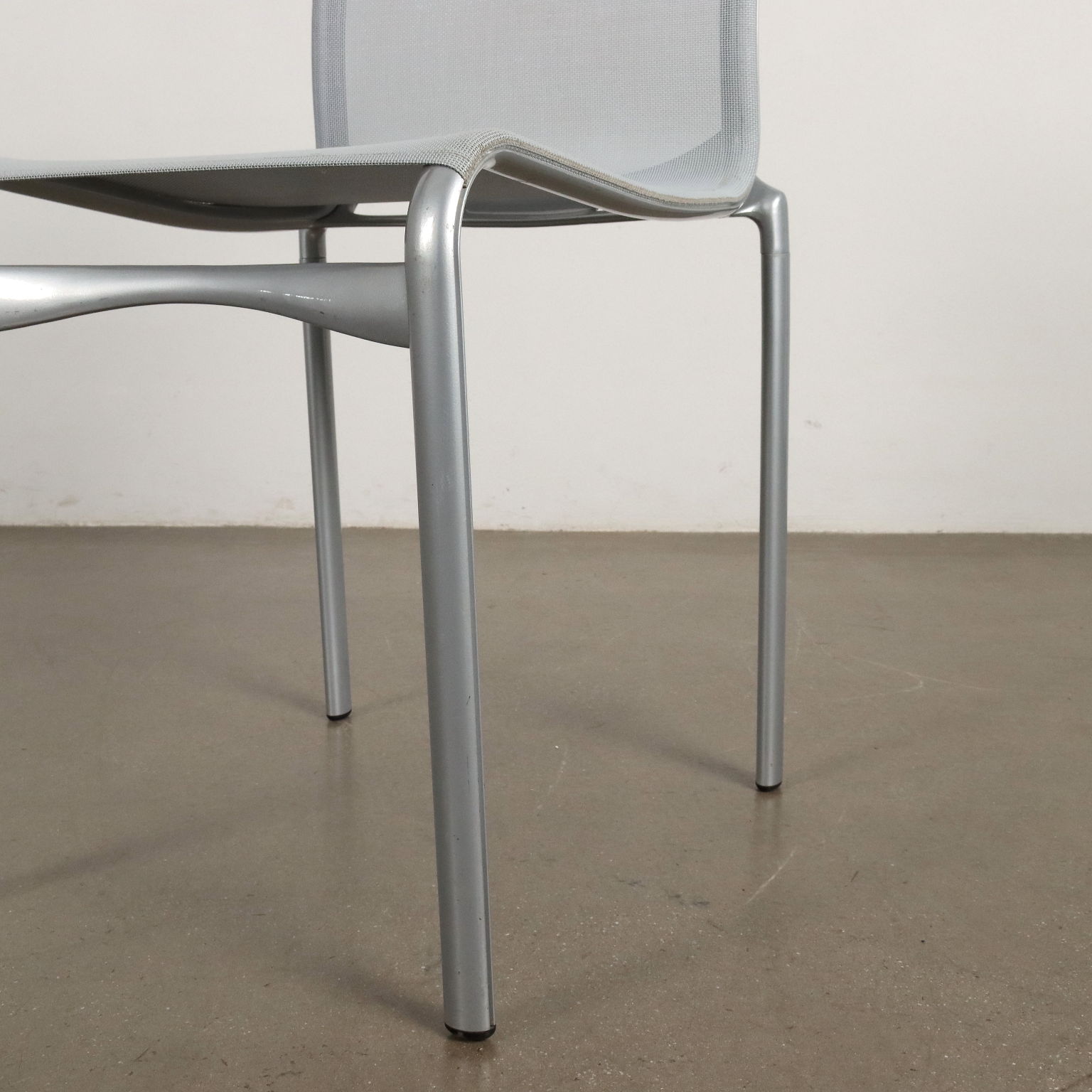 Vintage Chairs Alias Bigframe 441 Design A. Meda Aluminium
